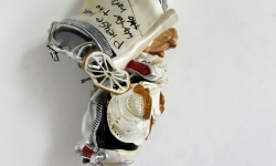 UNCRUSIFICTION /