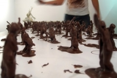 BATTLE OF LOSERS AND LOVERS_______installation / process