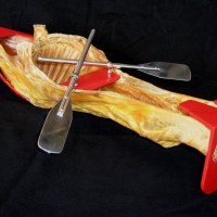 HEART OF DARKNESS_______dried goat, aluminum, wood / 70 x 25 x 20cm / 2000