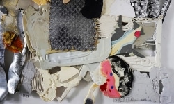 DRUNK OFF MY SHITTING, SNEEZING LADY I DID TUMBLED / mixed media, plastic / 2018 / Detail