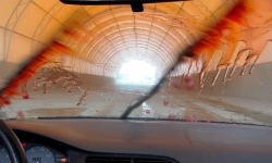 SUNDAE DRIVE / video projection / 3 min